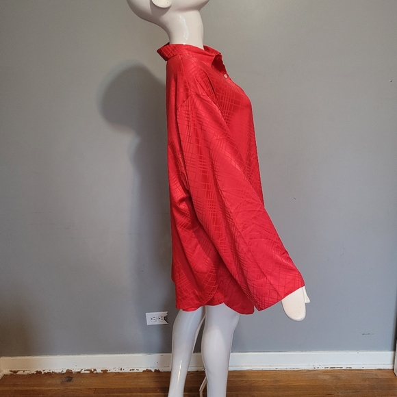 Victoria's Secret Red Satin Pajama Short Set, BNWT, Size XXL - Picture 2 of 7